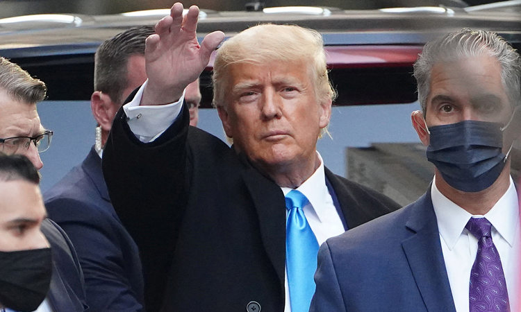Trump ra mắt trang web tổng thống