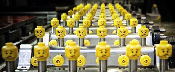 Sản phẩm của Lego không bán được